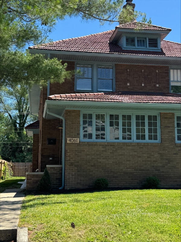 Photo - 4061 Central Ave