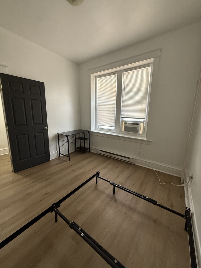 Photo - 435 Montclair Ave