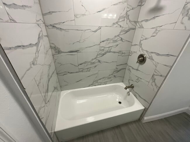 Photo - 5207 Behms Ct