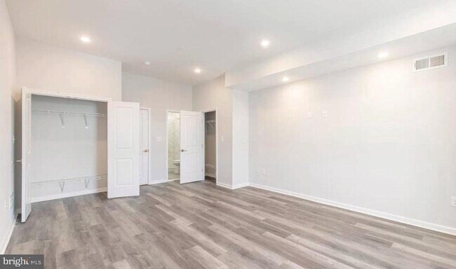 Photo - 1948 N 19th St Unidad 1