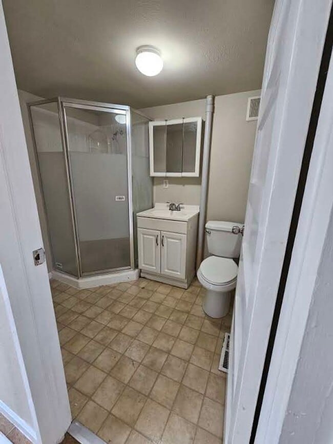 Photo - Charming 2 Bedroom 1 Bath Home