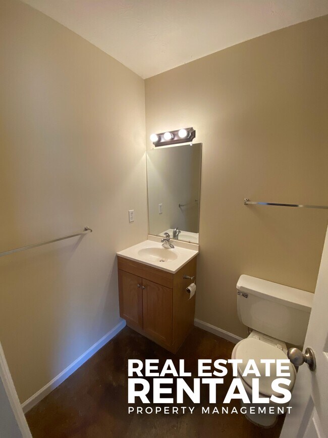 1817 Emanuel Ave Rental House Rental in Gadsden, AL