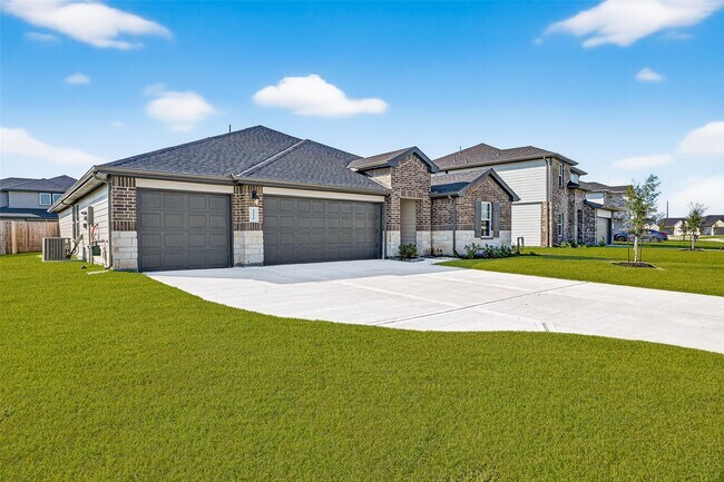 Photo - 4215 Russet Elm Ln