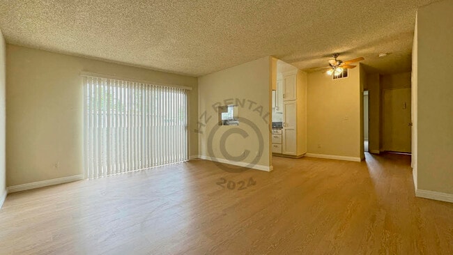 Building Photo - 5130 Coldwater Canyon Ave