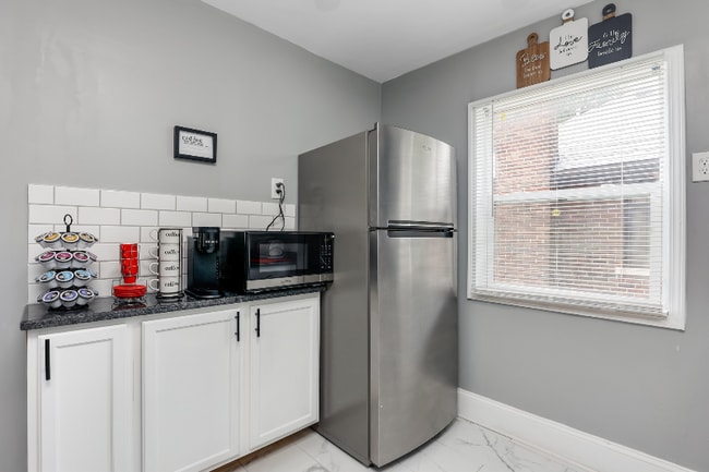 Photo - 3638 Bedford St Unit 1