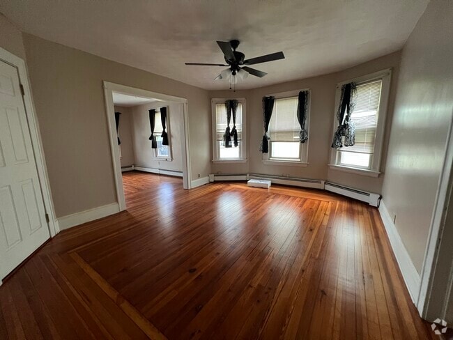 Building Photo - 20 Carlson St Unit Floor-1 Rental