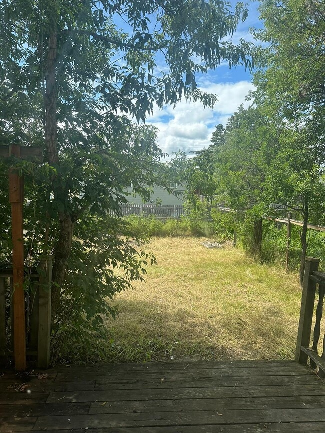 Photo - 2223 Oak St