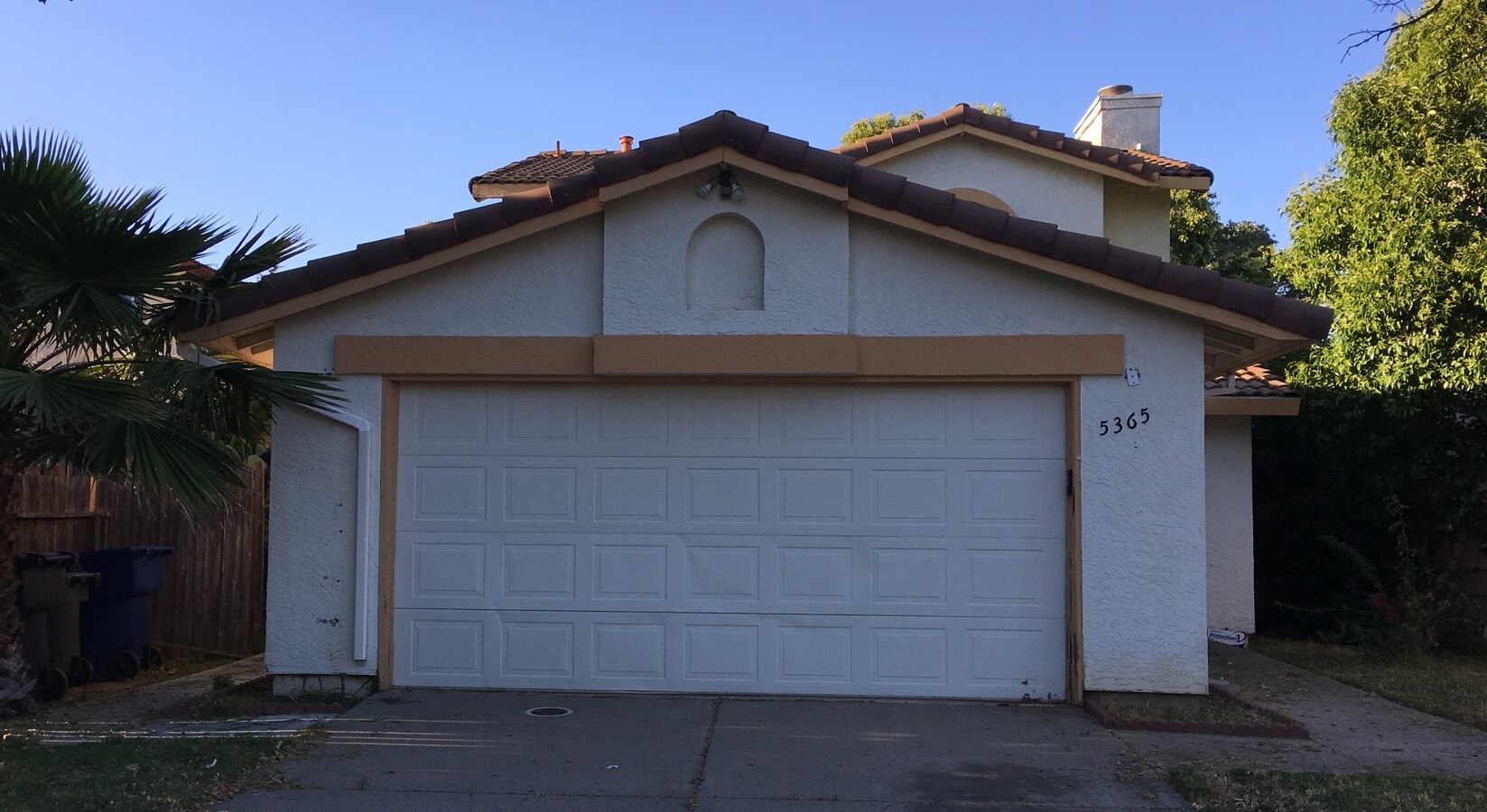 Front View - 8109 Port Royale Way