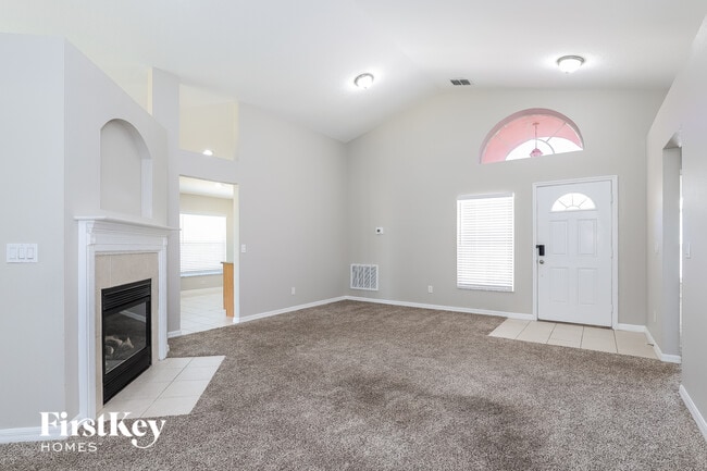 Photo - 745 Troon Cir