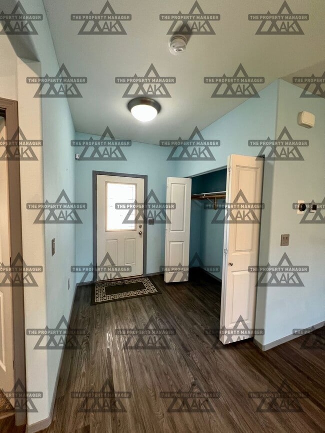 Photo - Spacious & Dog-Friendly 3BD/2BA Home with ...