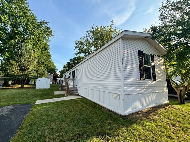 128 Hosner Dr