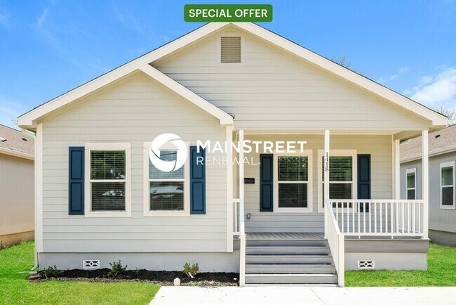 Building Photo - 4 Bedroom Pet-Friendly Home in San Antonio...