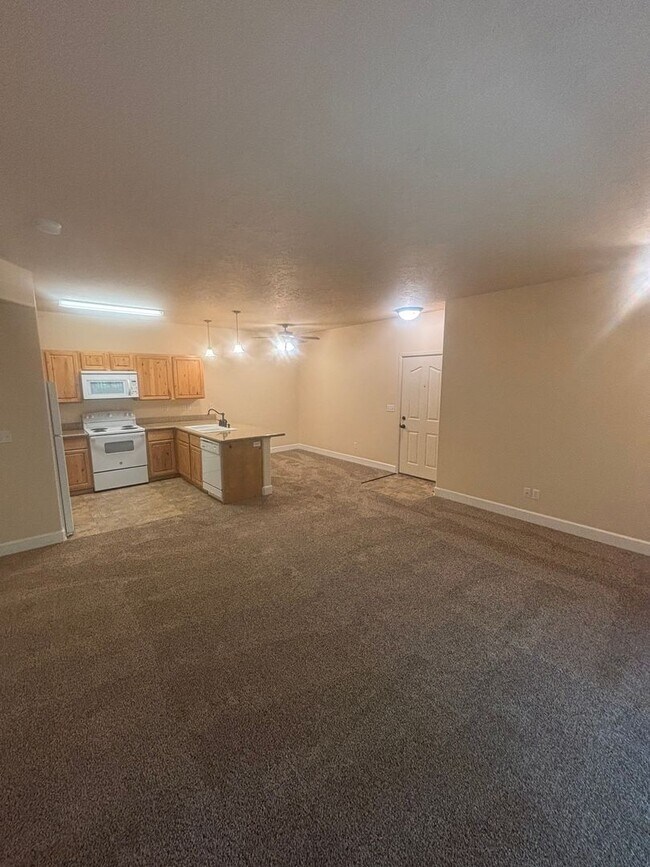 Photo - SPURWING LOOP CONDO (PR#2)