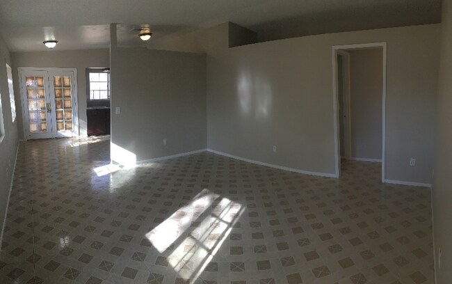 Photo - 15756 Meseta Rd