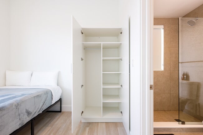 Photo - Saffron Apartments