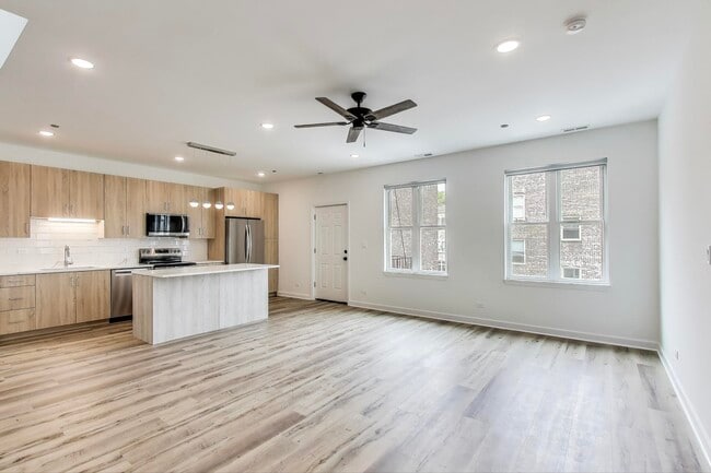 Photo - 5126 S Kenwood Ave Unidad 301