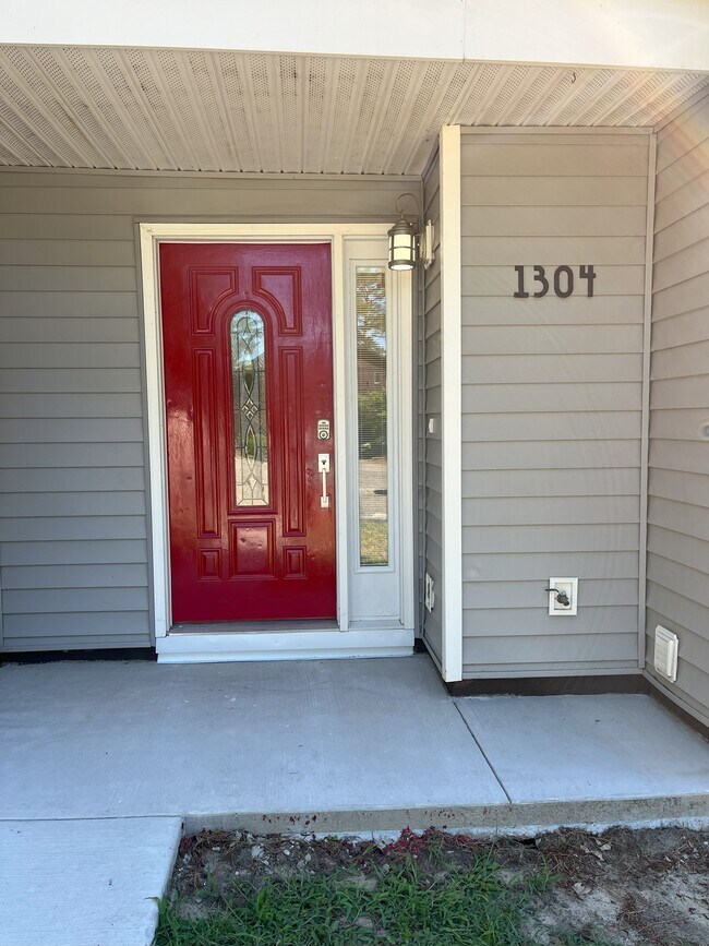 Photo - 1304 Dover St Townhome