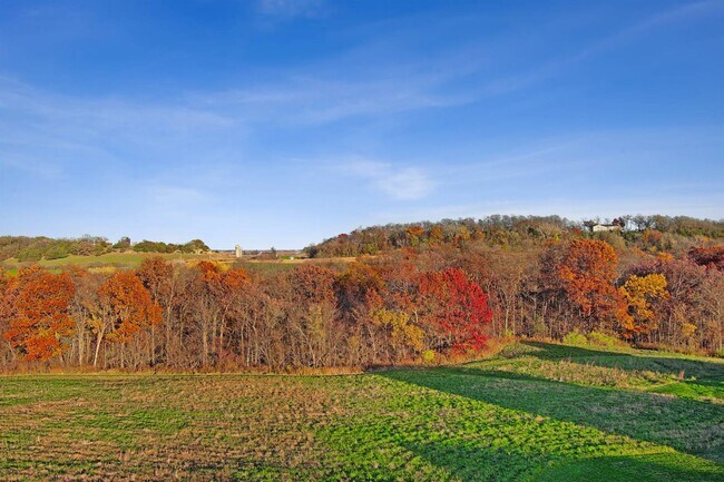 Photo - 534 Hanover Dr