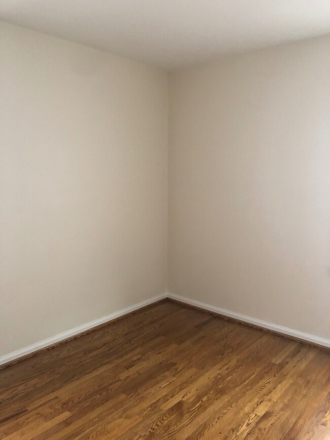 Photo - 3 bedroom - 2 bathroom - $1,595 - Dearborn