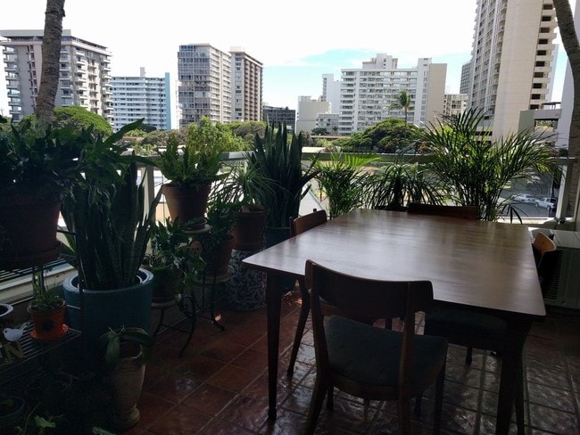 Lanai - 2600 Pualani Way Unit 405