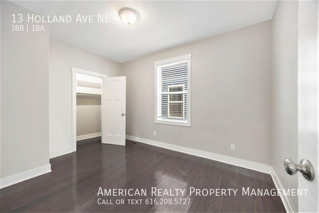 Photo - 13 Holland Ave NE Unit 1