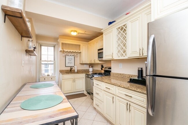 Photo - 1450 Beacon St Unit 603