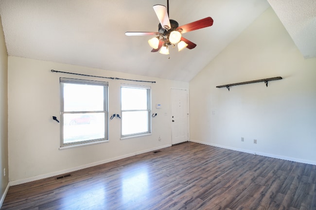 Photo - 4380 Dooley Way