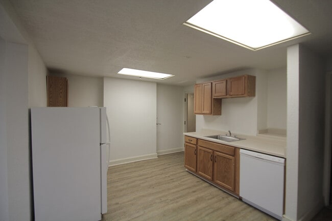 Photo - 505 South Ave Apartment Unit 1