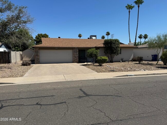 Photo - 2058 E Fremont Dr