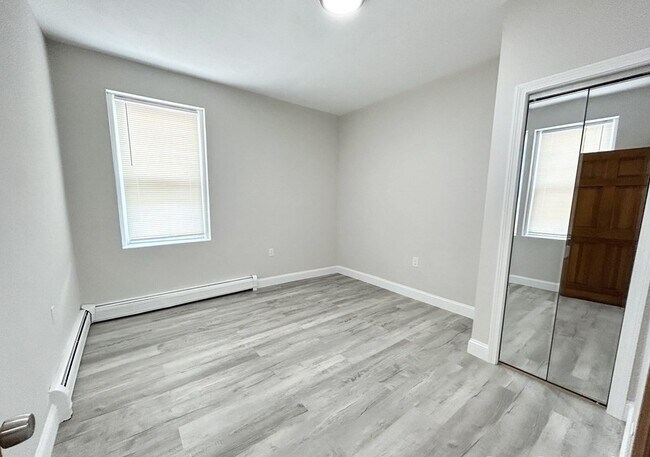 Photo - 165 Gove St Unit #3