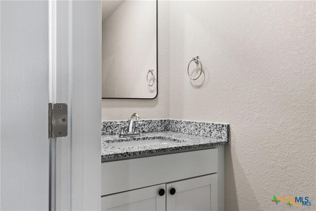 Photo - 803 White Meadow Ln