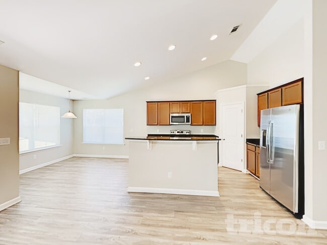 Photo - 106 Cogburn Rd