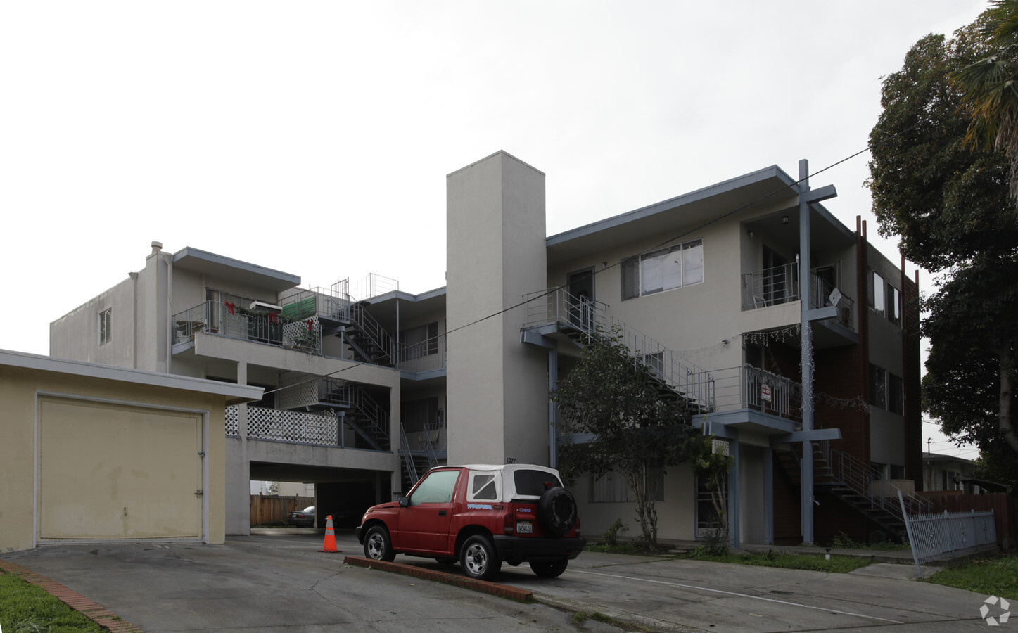 Arroyo Vista - Arroyo Vista Apartments