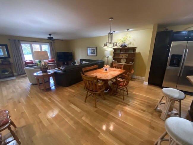 Photo - 323 S Towanda Ave