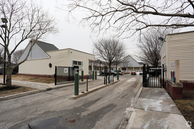 Photo - Inglis Gardens at Eastwick Apartments