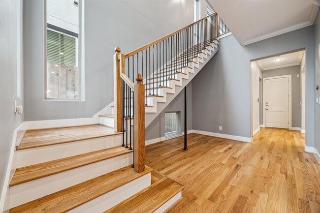Photo - 1033 Herkimer St