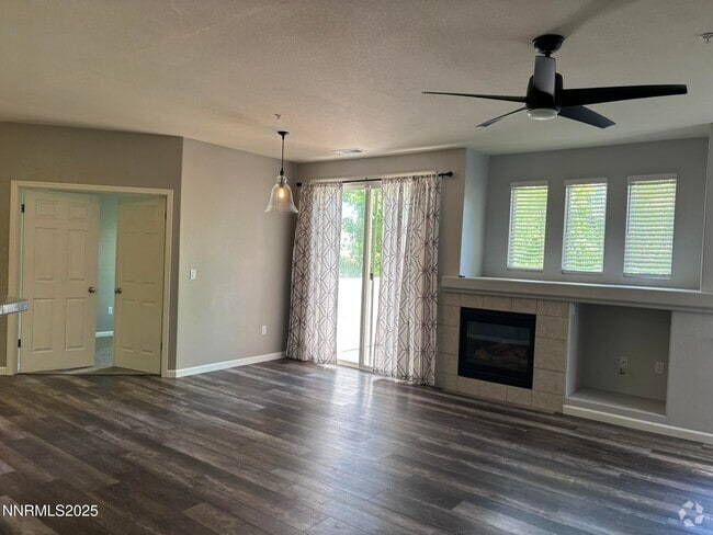 Building Photo - 6140 Ingleston Dr Unit 525 Rental