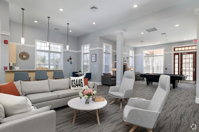Orchard Overlook Apartments