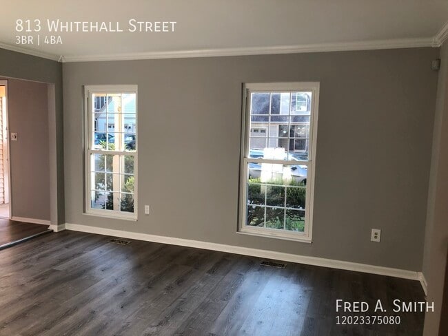 Photo - 813 Whitehall St