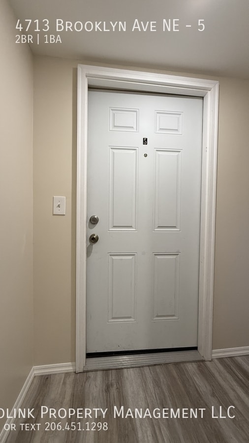 Photo - 4713 Brooklyn Ave NE Unit 5