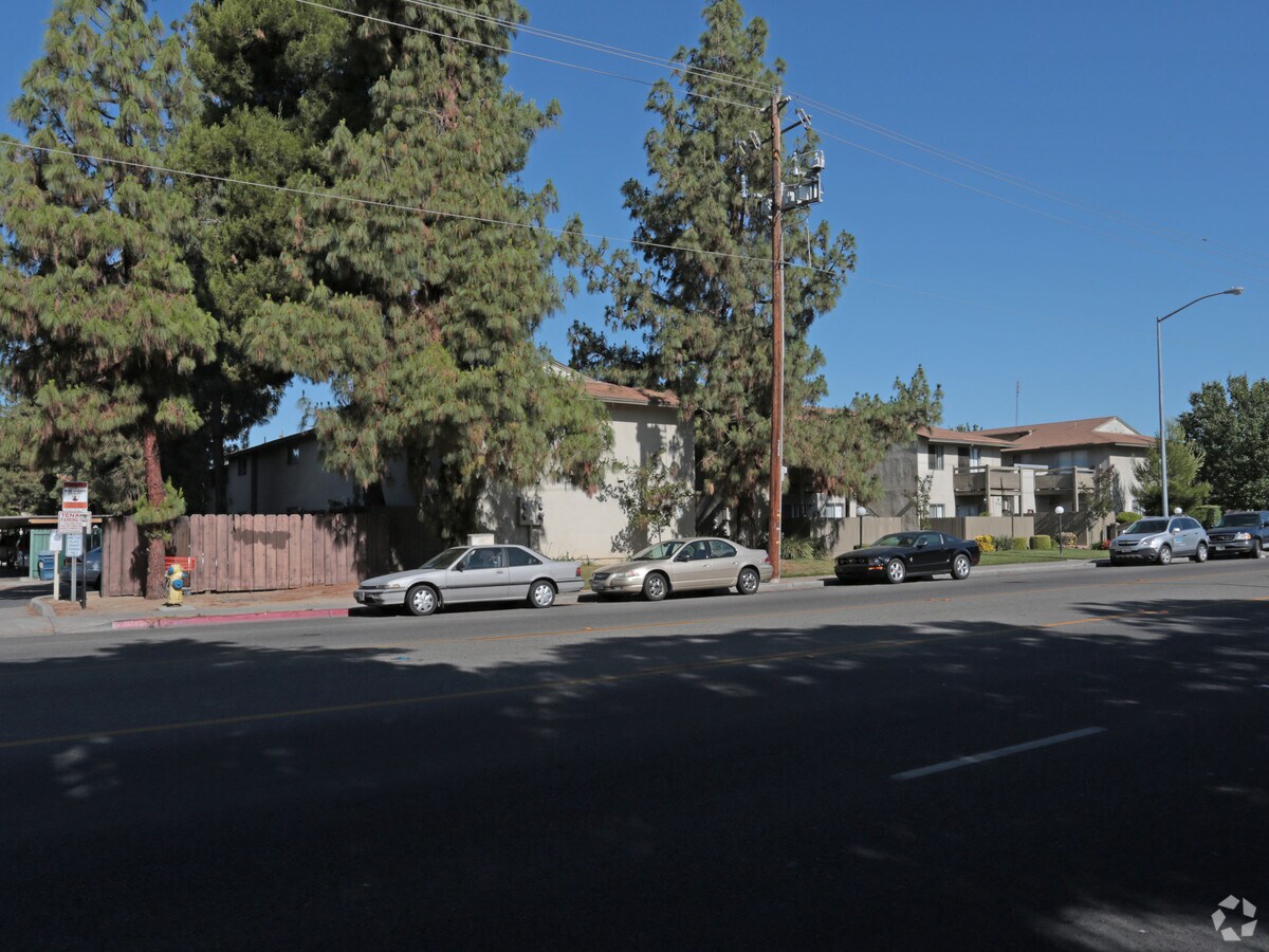 Edgewood Apartments - Edgewood Apartments