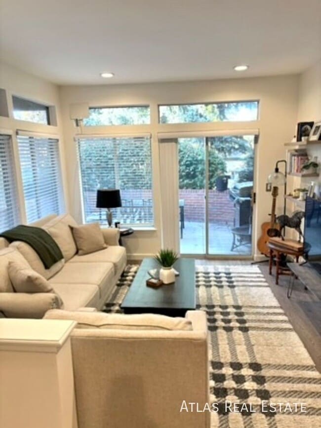 Photo - 6001 S Yosemite St