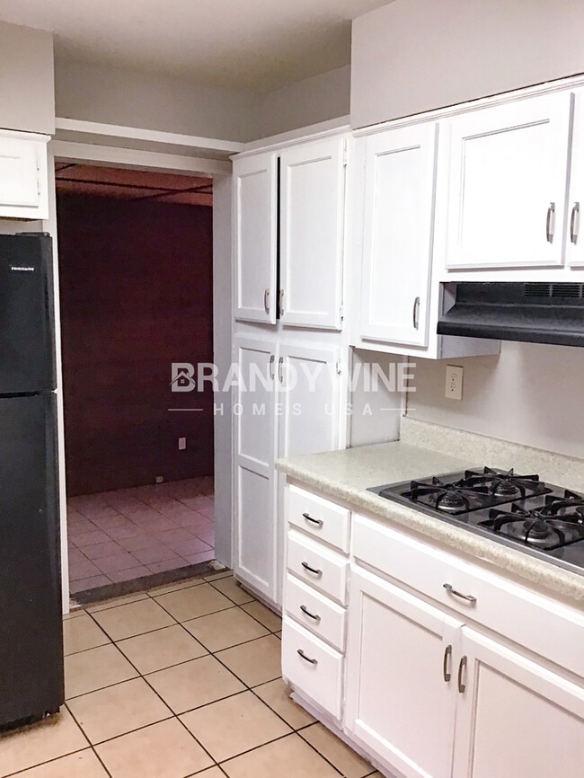 Photo - 3035 Christine Rd