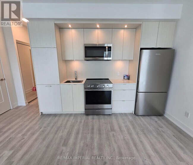 Photo - 60 Central Park Pky Unit 2110