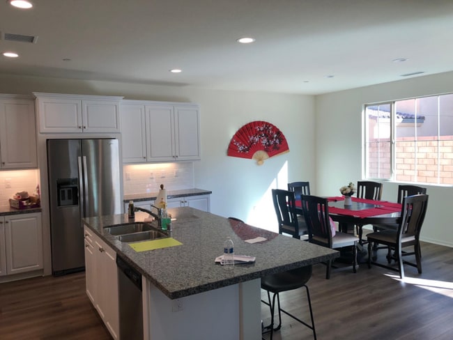 Photo - 3973 Trinitas Way