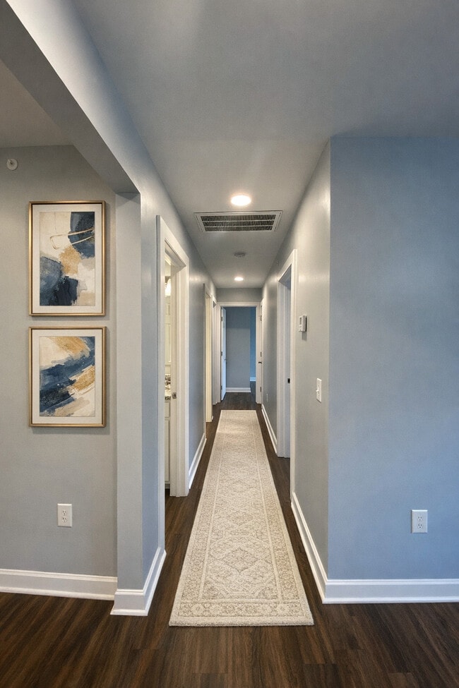3BR, 1.5BA - Hallway - Avondale Park