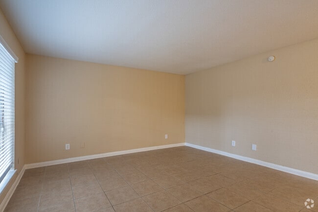 2BR, 2BA - 1010SF - Rockridge Station Apartments