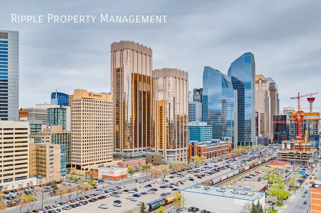 Photo - AMAZING FURNISHED 1 BED/ 1 BATH CONDO WITH STUNNING CITY VIEW Unit 1707
