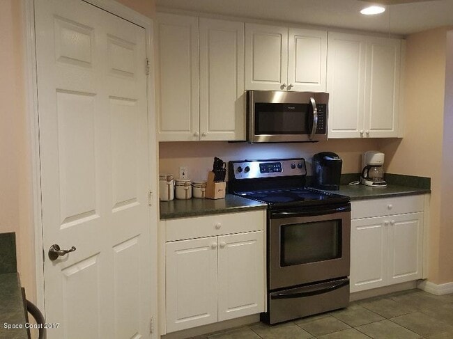 8891 Lake Dr Unit 502