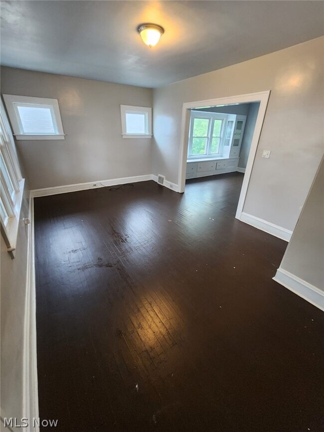 Photo - 2200 W 104th St Unit Upper
